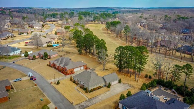 17 Prestwick Court, Cabot, AR 72023