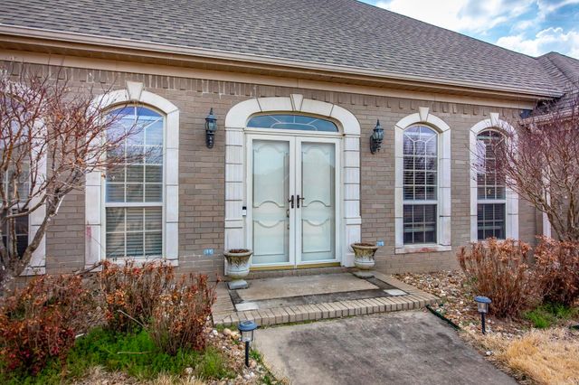 17 Prestwick Court, Cabot, AR 72023