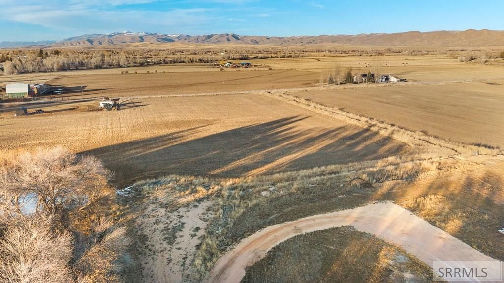 Image 8 of property listing at TBD Patriot Lane, Dingle, ID 83233