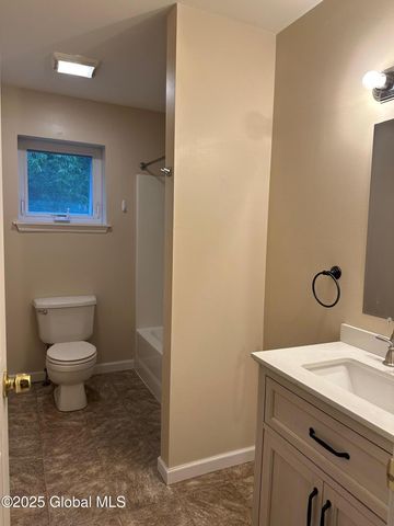 50-52 Gates Avenue, Victory, NY 12884