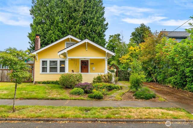 324 18th Avenue SE, Olympia, WA 98501