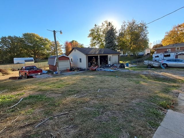 103 E South Street, Prairie City, IA 50228