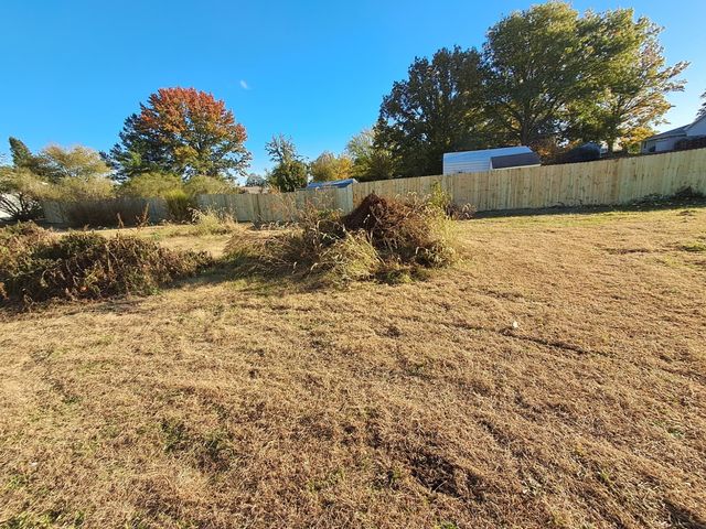 103 E South Street, Prairie City, IA 50228