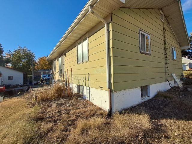 103 E South Street, Prairie City, IA 50228