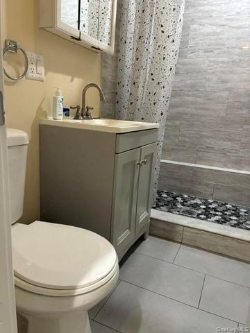 169 W 21st Street, Huntington Station, NY 11746