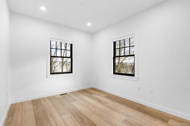 27 Choate Lane Unit A, Pleasantville, NY 10570
