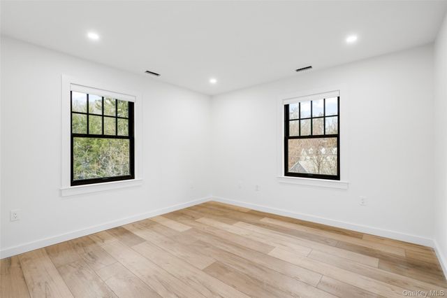27 Choate Lane Unit A, Pleasantville, NY 10570