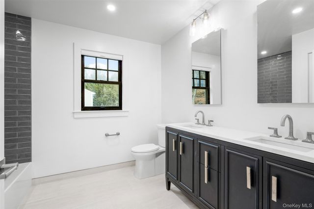 27 Choate Lane Unit A, Pleasantville, NY 10570