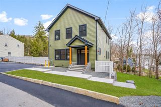 27 Choate Lane Unit A, Pleasantville, NY 10570