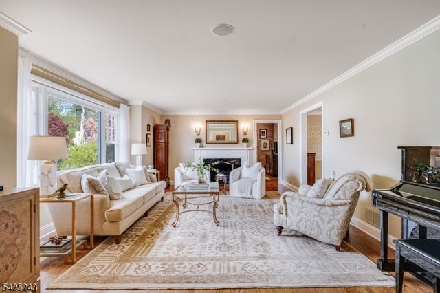 12 Hilltop Ter, Chatham Twp., NJ 07928