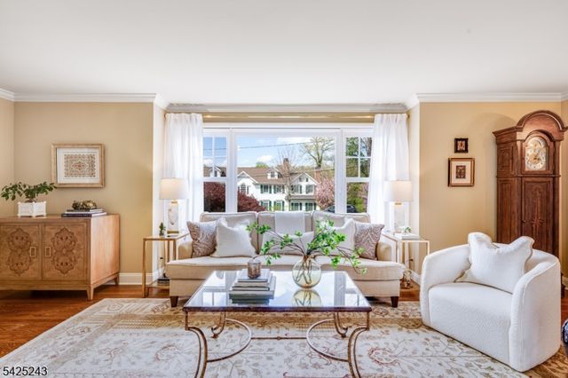 12 Hilltop Ter, Chatham Twp., NJ 07928