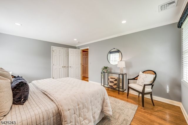 12 Hilltop Ter, Chatham Twp., NJ 07928