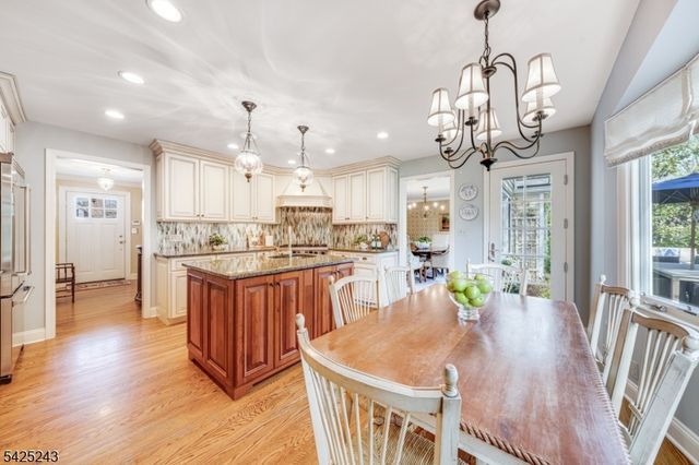 12 Hilltop Ter, Chatham Twp., NJ 07928