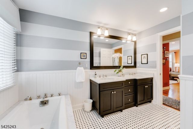 12 Hilltop Ter, Chatham Twp., NJ 07928