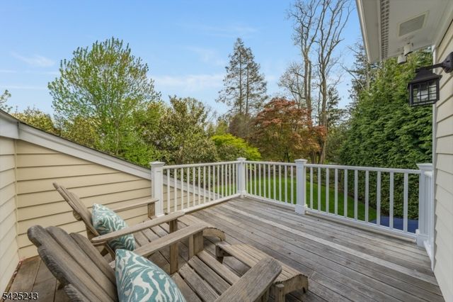 12 Hilltop Ter, Chatham Twp., NJ 07928