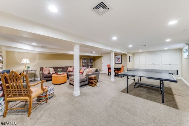 12 Hilltop Ter, Chatham Twp., NJ 07928