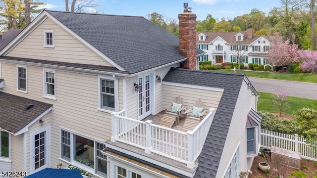 12 Hilltop Ter, Chatham Twp., NJ 07928