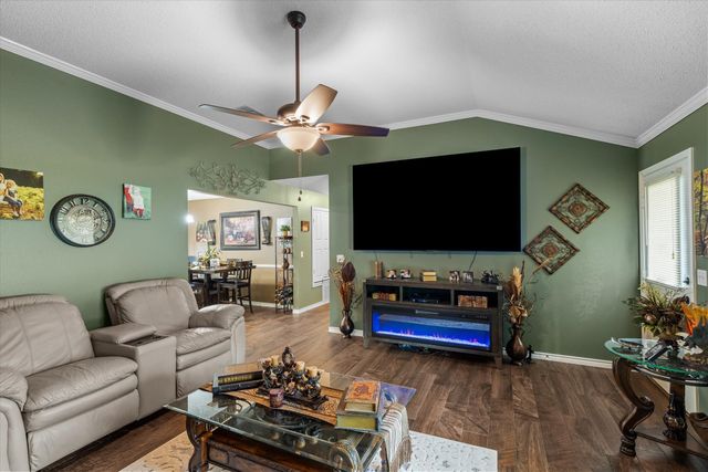 111 Dogwood Place, Van, TX 75790