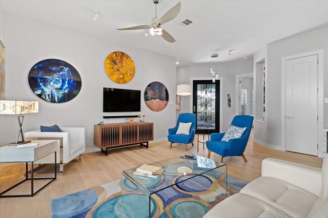 14521 American Kestrel DR, Austin, TX 78738