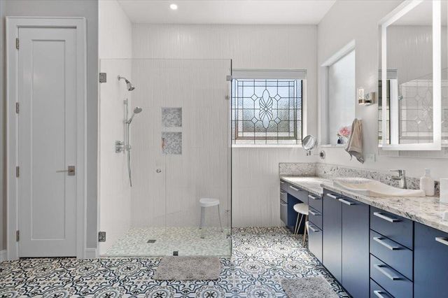 14521 American Kestrel DR, Austin, TX 78738