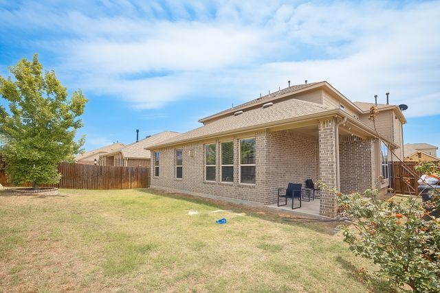 1306 Crossvine Drive, Anna, TX 75409