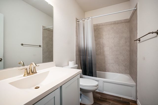 1306 Crossvine Drive, Anna, TX 75409
