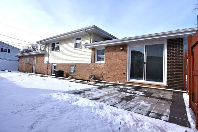 16400 Roy Street, Oak Forest, IL 60452