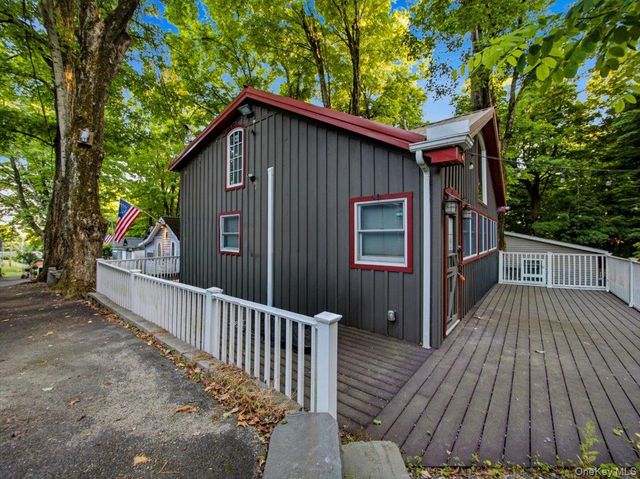 266 Sylvan Lake Rd B-19, Hopewell Junction, NY 12533