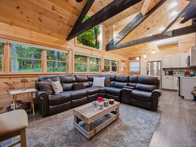 266 Sylvan Lake Rd B-19, Hopewell Junction, NY 12533