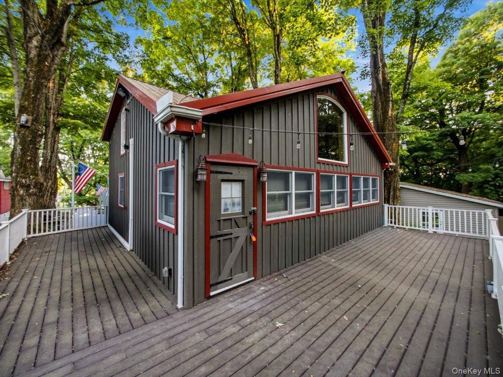 266 Sylvan Lake Rd B-19, Hopewell Junction, NY 12533