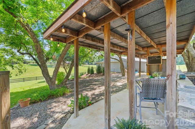 256 Johnson Dairy Road, Mooresville, NC 28115