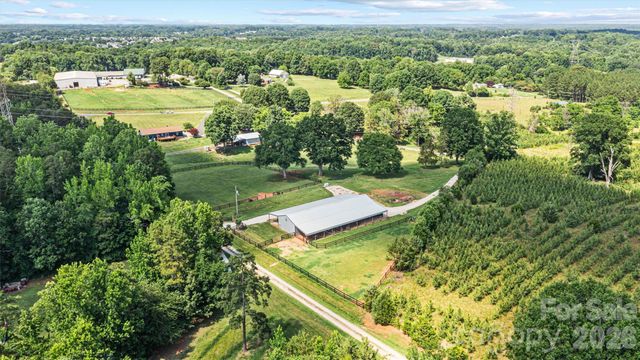 256 Johnson Dairy Road, Mooresville, NC 28115