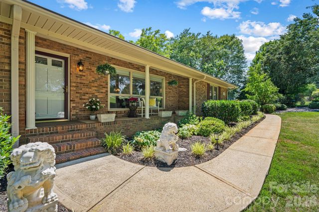 256 Johnson Dairy Road, Mooresville, NC 28115