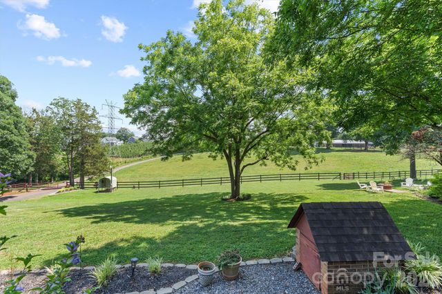 256 Johnson Dairy Road, Mooresville, NC 28115