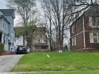 E 93rd Street, Cleveland, OH 44106