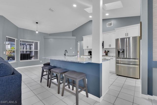1624 SW 44th TER, Cape Coral, FL 33914