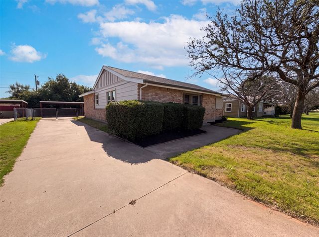 2901 Acton School Road, Granbury, TX 76049