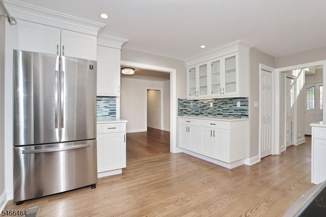183 N Farview Ave, Paramus Boro, NJ 07652