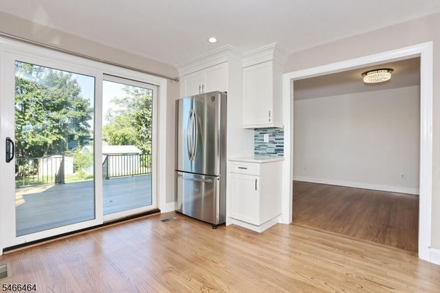 183 N Farview Ave, Paramus Boro, NJ 07652