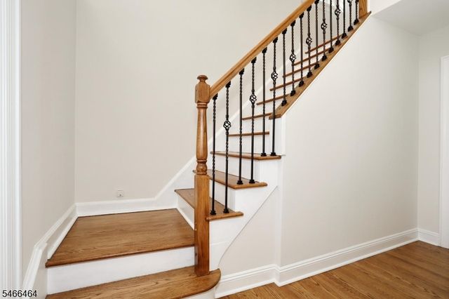 183 N Farview Ave, Paramus Boro, NJ 07652