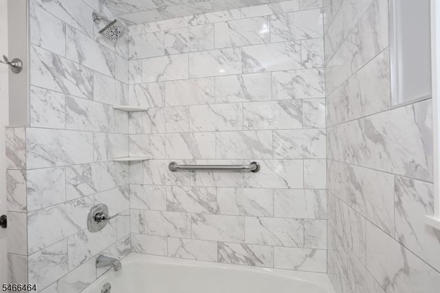 183 N Farview Ave, Paramus Boro, NJ 07652