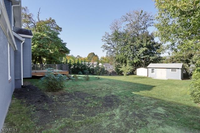 183 N Farview Ave, Paramus Boro, NJ 07652