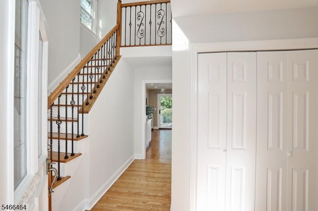 183 N Farview Ave, Paramus Boro, NJ 07652