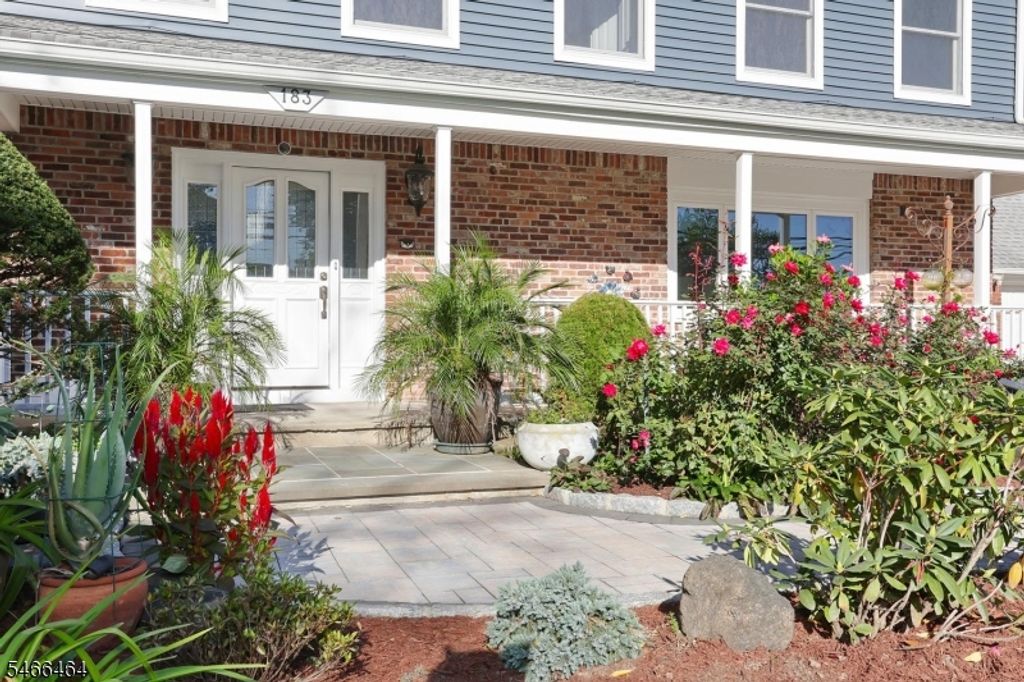 183 N Farview Ave, Paramus Boro, NJ 07652 — photo 3
