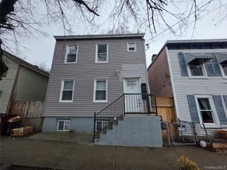 42 Hasbrouck Street, Newburgh, NY 12550