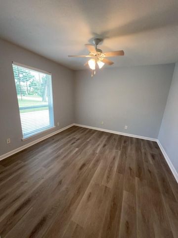 27226 Pyeatt Lane, Conroe, TX 77385