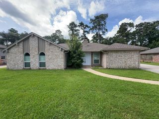 27226 Pyeatt Lane, Conroe, TX 77385