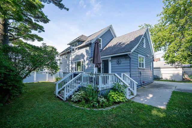 810 High AVENUE, Sheboygan, WI 53081