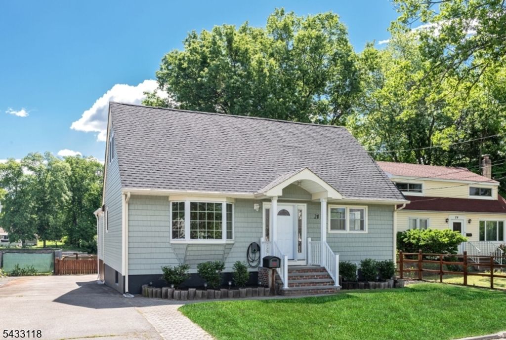 20 Riverview Cir, Little Falls Twp., NJ 07424
