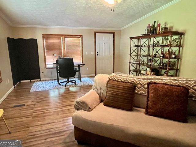 3266 Calhoun Falls Highway, Elberton, GA 30635